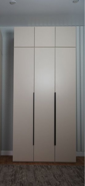 Шкаф 1200 мм Пальма с антресолью, Сатин (ДСВ) в Берёзовском - beryozovskij.mebel-e96.ru