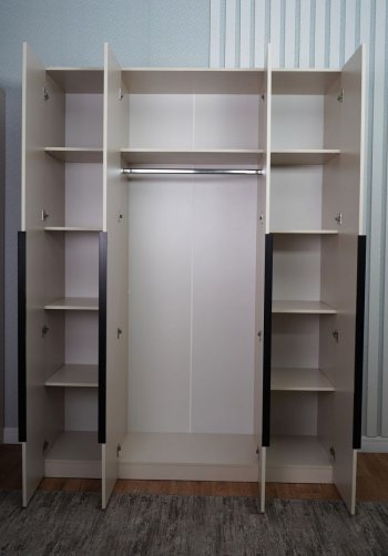 Шкаф 1600 мм Пальма, Сатин (ДСВ) в Берёзовском - beryozovskij.mebel-e96.ru